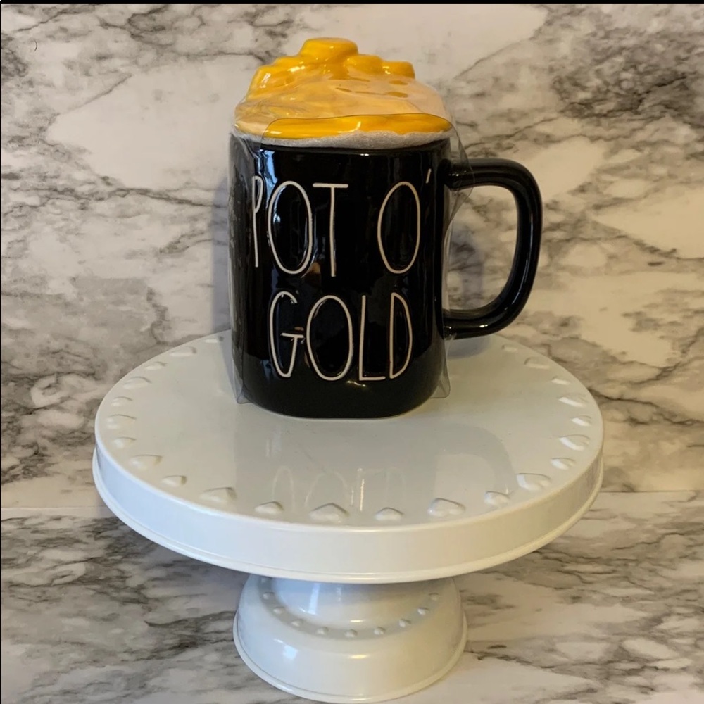 Rae Dunn Pot O Gold mug with topper